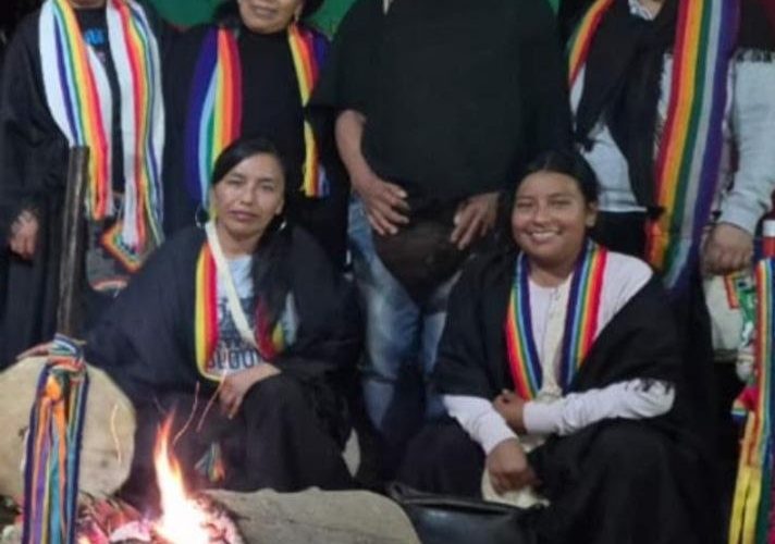 los 6 integrantes de raíces yanacona